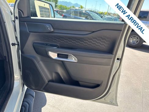 Used 2024 Ford Ranger XLT w/ FX4 Off-Road Package AWD/4WD image 9