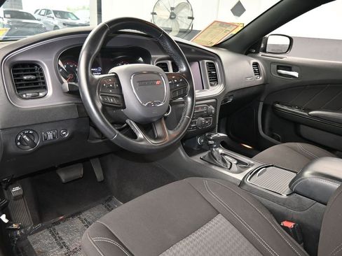 Used 2023 Dodge Charger SXT w/ Blacktop Package image 13