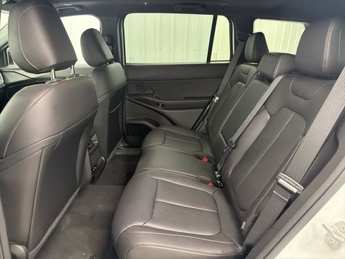 New 2026 Jeep Cherokee Limited image 12