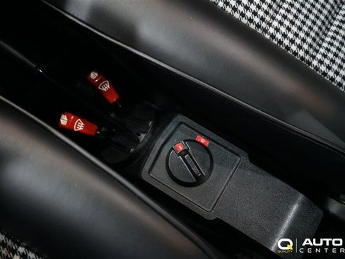 Used 1987 Porsche 911 Carrera RWD image 32