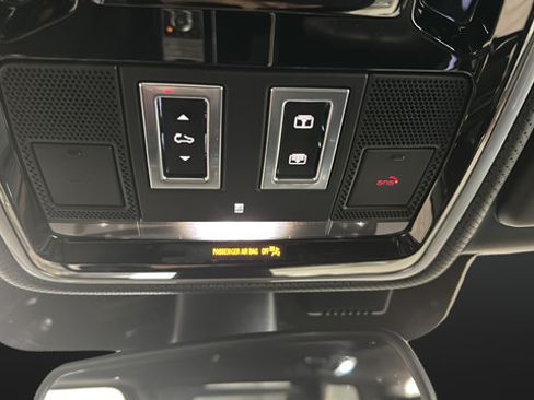 Used 2016 Land Rover Range Rover Long Wheelbase Autobiography AWD/4WD image 31