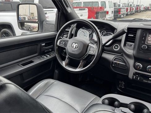 Used 2024 RAM 3500 Tradesman image 16