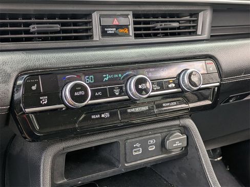 Used 2024 Honda Pilot EX-L image 17