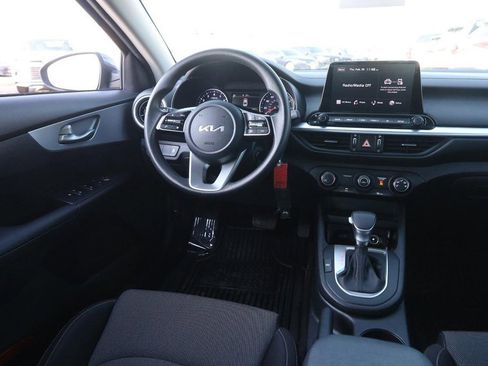 Used 2022 Kia Forte LXS image 19