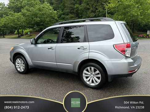 Used 2012 Subaru Forester 2.5X Limited AWD/4WD image 5