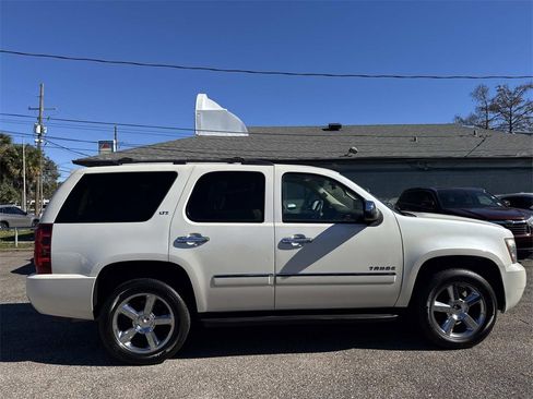 Used 2014 Chevrolet Tahoe LTZ image 10