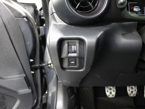 Used 2025 Toyota GR86 Premium w/ ALL Weather Mat Package (TMS) RWD image 8