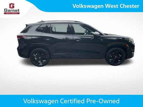 Certified 2025 Volkswagen Tiguan SE R-Line AWD/4WD image 7