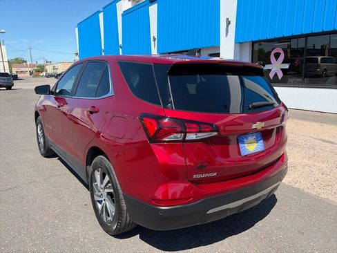 Certified 2024 Chevrolet Equinox LT AWD/4WD image 8