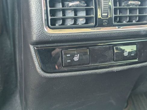 Used 2017 Subaru Outback 3.6R Touring w/ Popular Package #5A image 19