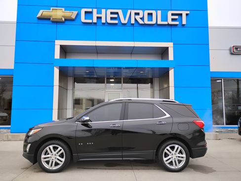 Used 2018 Chevrolet Equinox Premier image 31