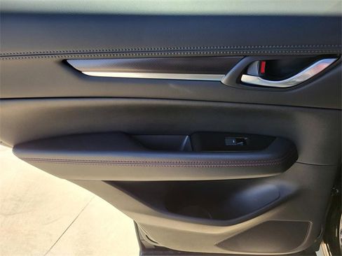 New 2025 MAZDA CX-5 Carbon Edition image 11