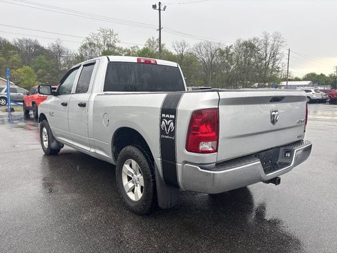 Used 2018 RAM 1500 ST w/ SXT Appearance Group AWD/4WD image 5