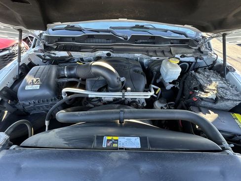 Used 2016 RAM 2500 SLT image 25