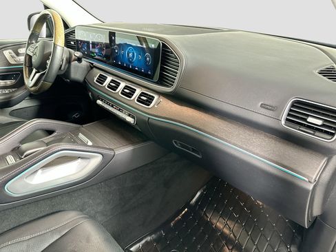 Used 2022 Mercedes-Benz GLS 450 4MATIC image 31