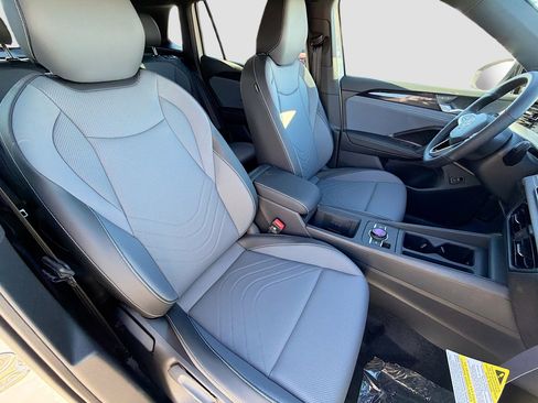 New 2026 Volkswagen Tiguan SE R-Line AWD/4WD image 14