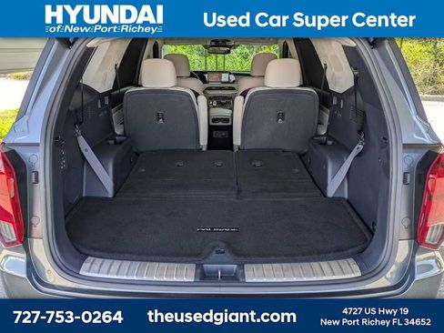 Certified 2022 Hyundai Palisade Calligraphy w/ Winter Package AWD/4WD image 13