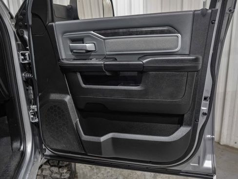 Used 2022 RAM 3500 Lone Star image 45