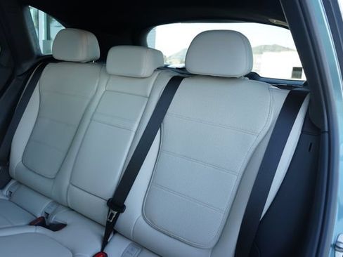 Used 2026 Mercedes-Benz GLC 300 4MATIC image 25