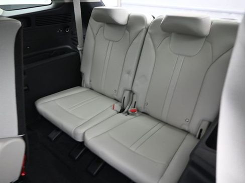 Used 2025 Kia Sorento S w/ Panoramic Sunroof Package FWD image 13