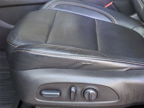 Used 2018 Chevrolet Traverse Premier w/ Redline Edition image 10