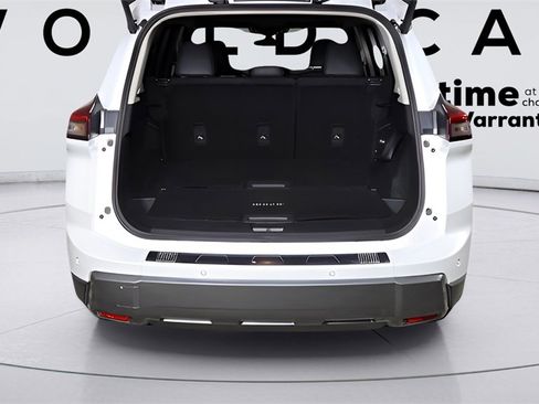 Used 2024 Nissan Rogue SL w/ SL Premium Package image 39