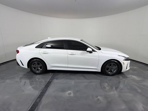Used 2022 Kia K5 LX FWD image 4