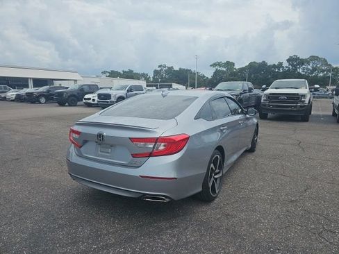Used 2018 Honda Accord Sport image 4
