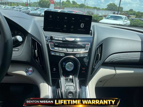 Used 2025 Acura RDX SH-AWD w/ Advance Package image 16