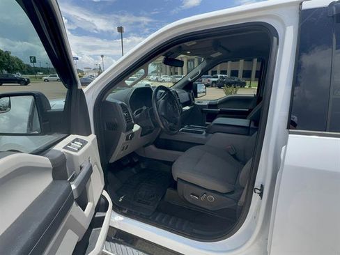Used 2018 Ford F150 XLT w/ Equipment Group 302A Luxury AWD/4WD image 5