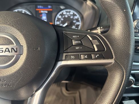 Used 2022 Nissan Altima 2.5 S image 17