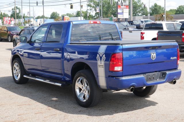 Used 2017 RAM 1500 Express w/ Express Value Package AWD/4WD image 7