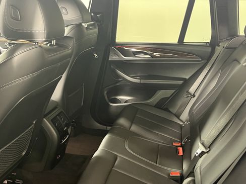 Used 2022 BMW X3 xDrive30i w/ Premium Package image 13