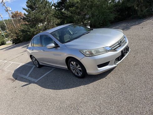 Used 2015 Honda Accord LX image 6