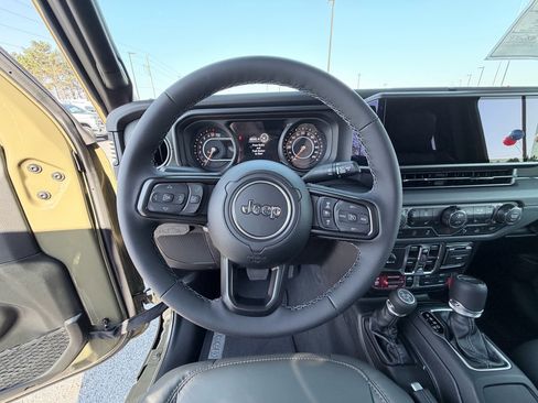 New 2026 Jeep Gladiator Mojave image 16