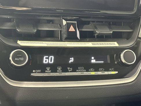 Used 2023 Toyota Corolla LE image 22