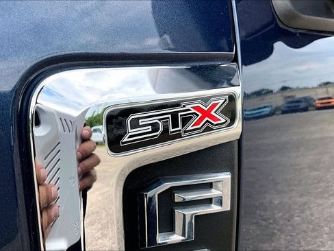 Used 2019 Ford F250 XL w/ STX Appearance Package AWD/4WD image 8