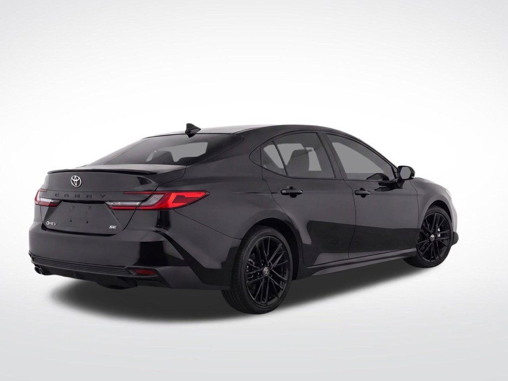 Used 2026 Toyota Camry SE w/ Convenience Package FWD image 3