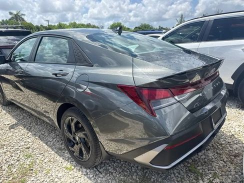 Used 2026 Hyundai Elantra Sport FWD image 8