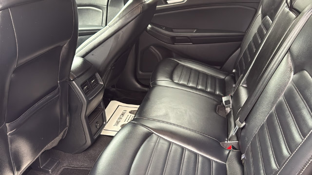 Used 2024 Ford Edge SEL AWD/4WD image 24