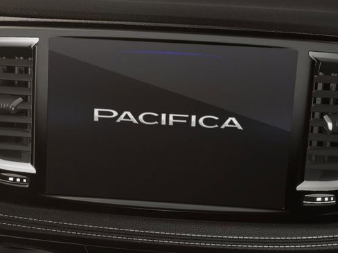 New 2026 Chrysler Pacifica Select image 31