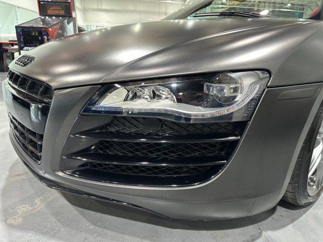 Used 2011 Audi R8 V10 AWD/4WD image 24