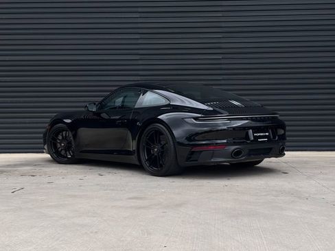 Certified 2022 Porsche 911 Carrera 4 GTS AWD/4WD image 3
