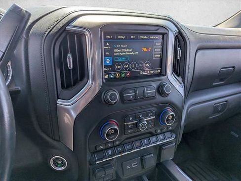 Used 2021 Chevrolet Silverado 2500 LTZ w/ LTZ Convenience Package AWD/4WD image 11