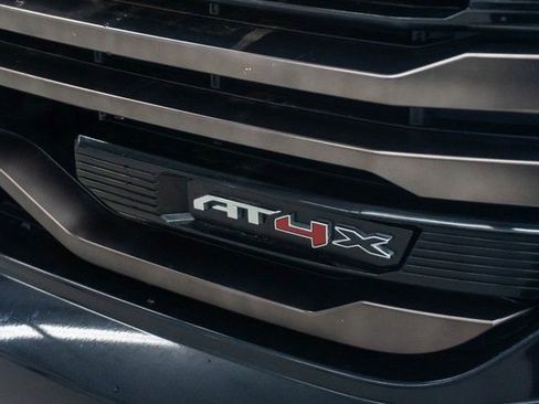 Used 2022 GMC Sierra 1500 AT4X AWD/4WD image 15