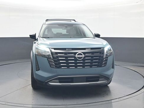 New 2026 Nissan Pathfinder SL AWD/4WD image 5