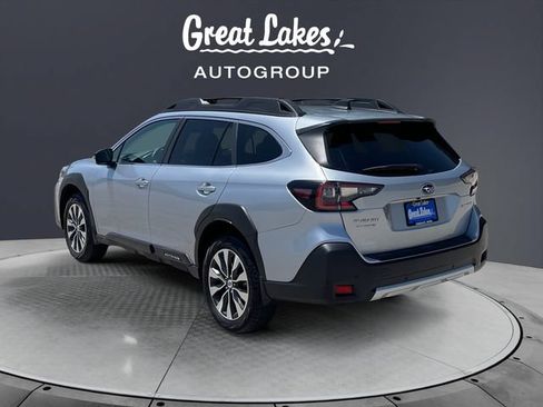 Used 2024 Subaru Outback Limited AWD/4WD image 3