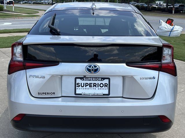 Used 2022 Toyota Prius LE FWD image 5