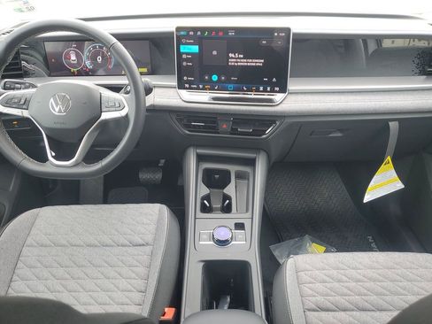New 2026 Volkswagen Tiguan S FWD image 12