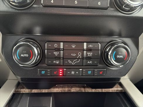 Used 2019 Ford F350 Lariat w/ Lariat Ultimate Package image 48